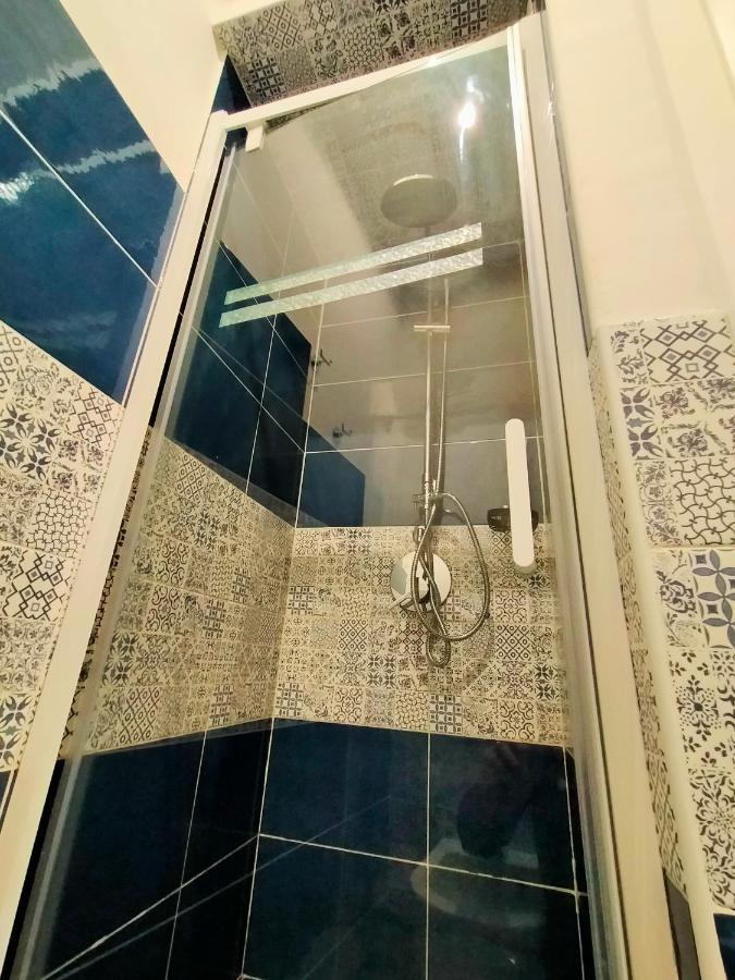 Lanzies Guesthouse Roma Dış mekan fotoğraf