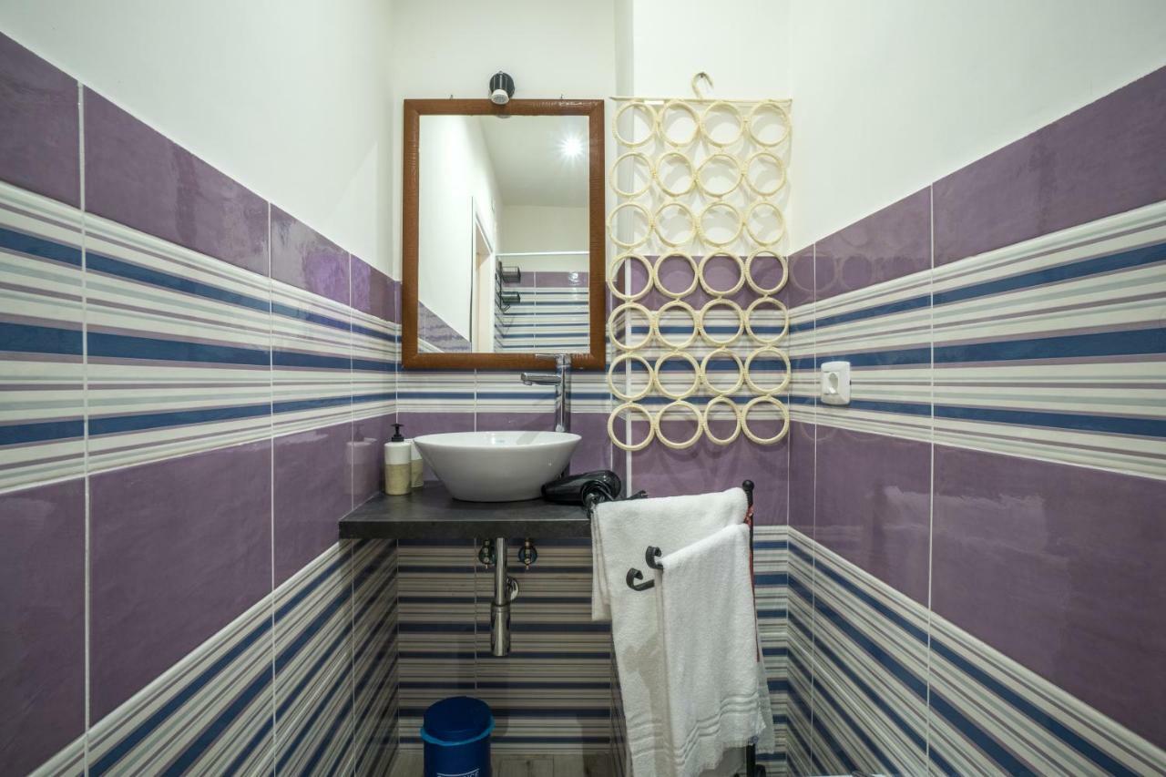 Lanzies Guesthouse Roma Dış mekan fotoğraf